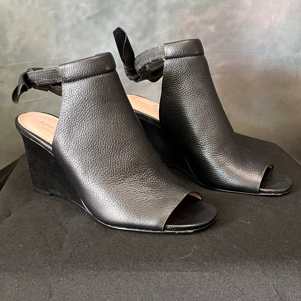 Kate Spade Black Pebbled Leather Peep Toe Wedge Sandals with Ankle Tie Size 8.5M